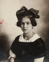 Frida Kahlo, 15. Juni 1919